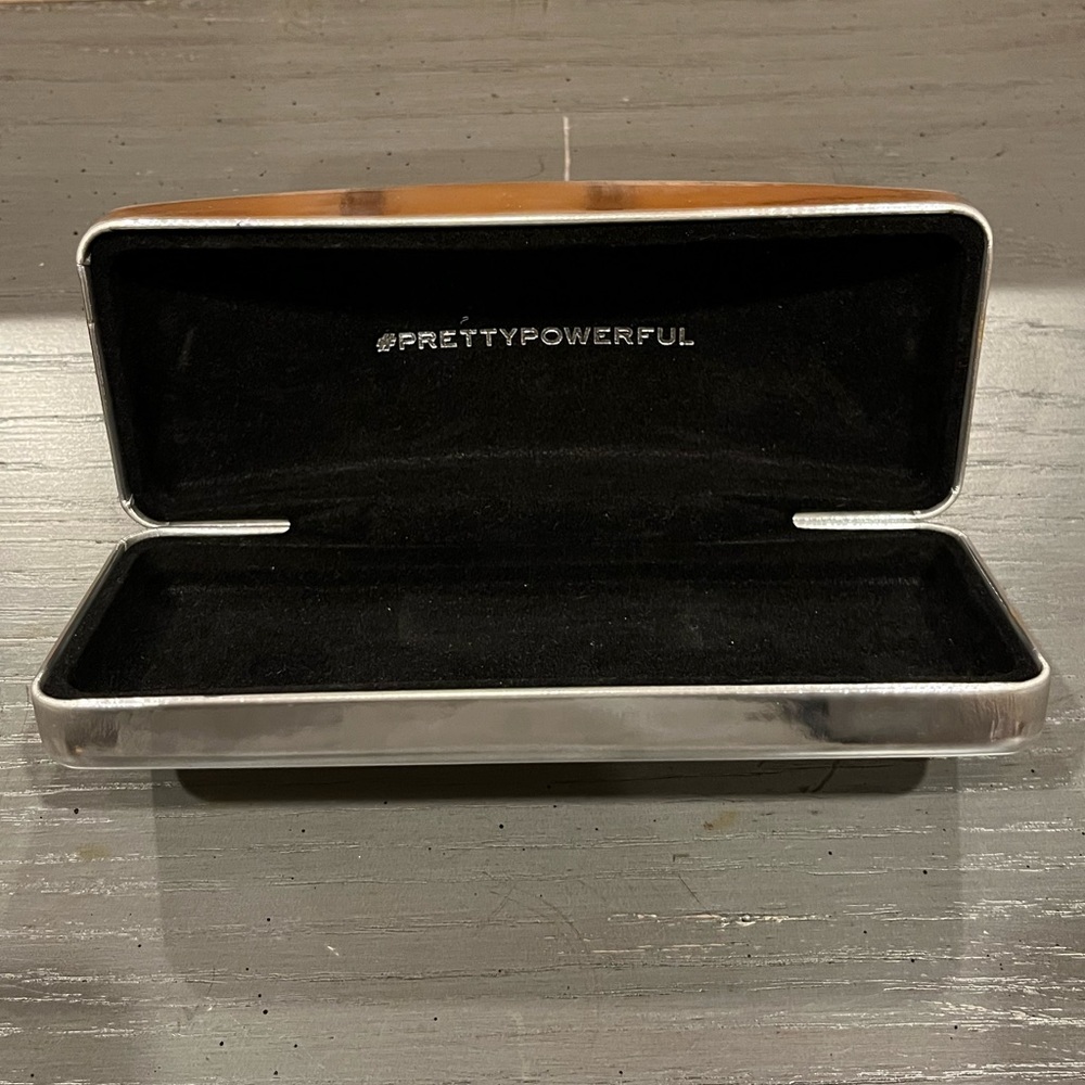 Bobbi Brown Eyeglasses Case - Picture 8 of 9